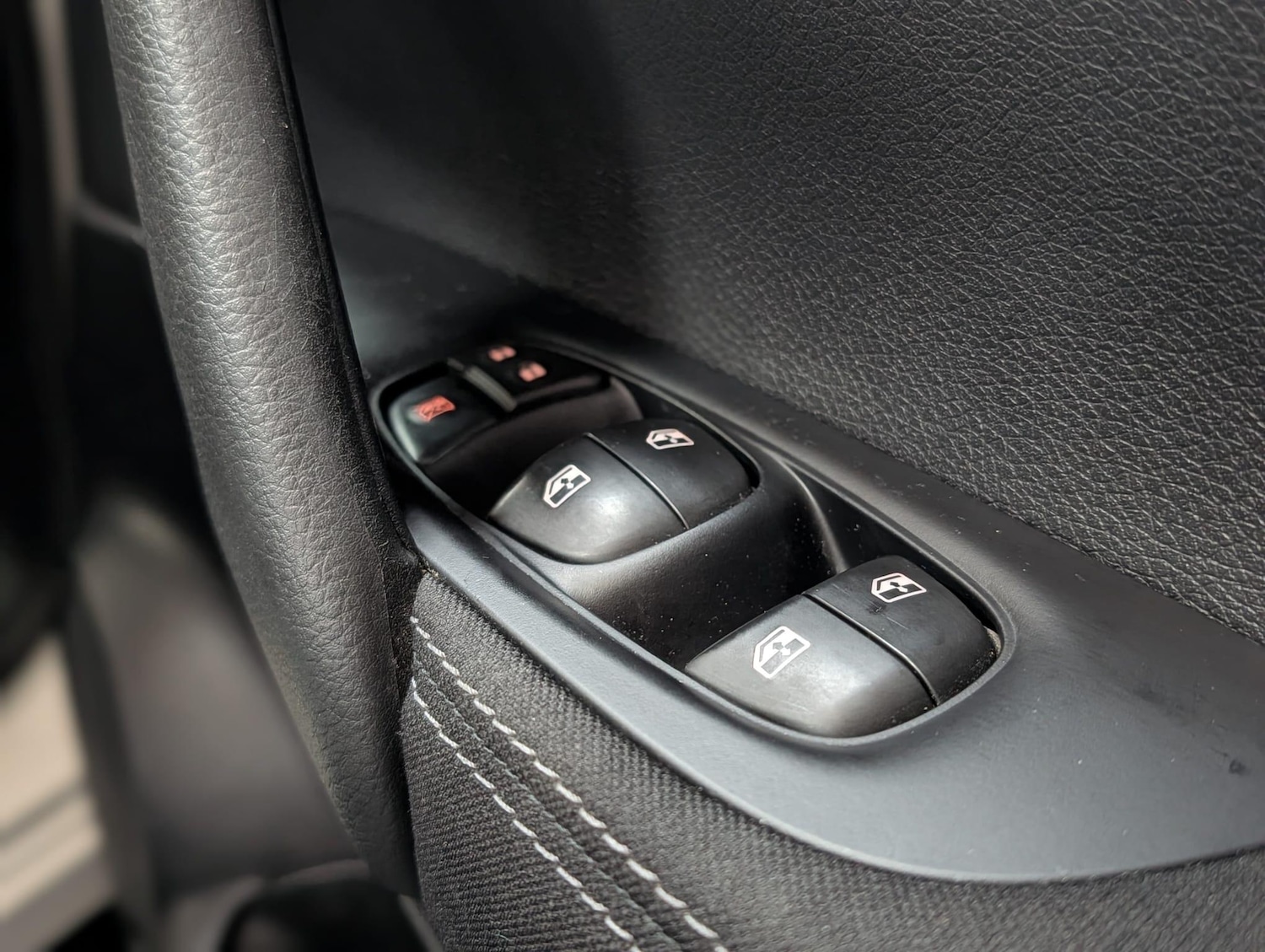 Used Nissan Qashqai 2017 for sale - 76898238: Photo 20