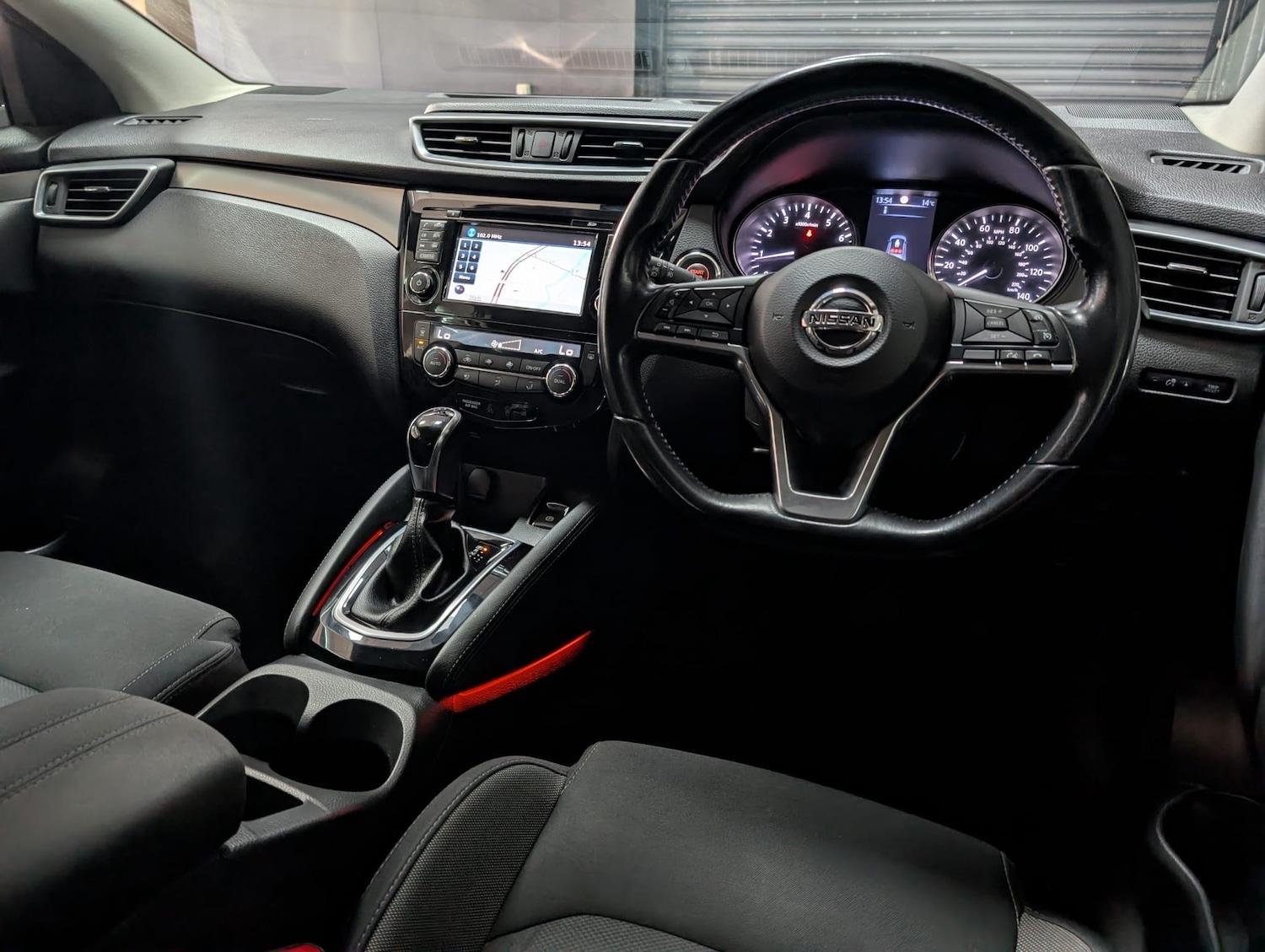 Used Nissan Qashqai 2017 for sale - 76898238: Photo 9