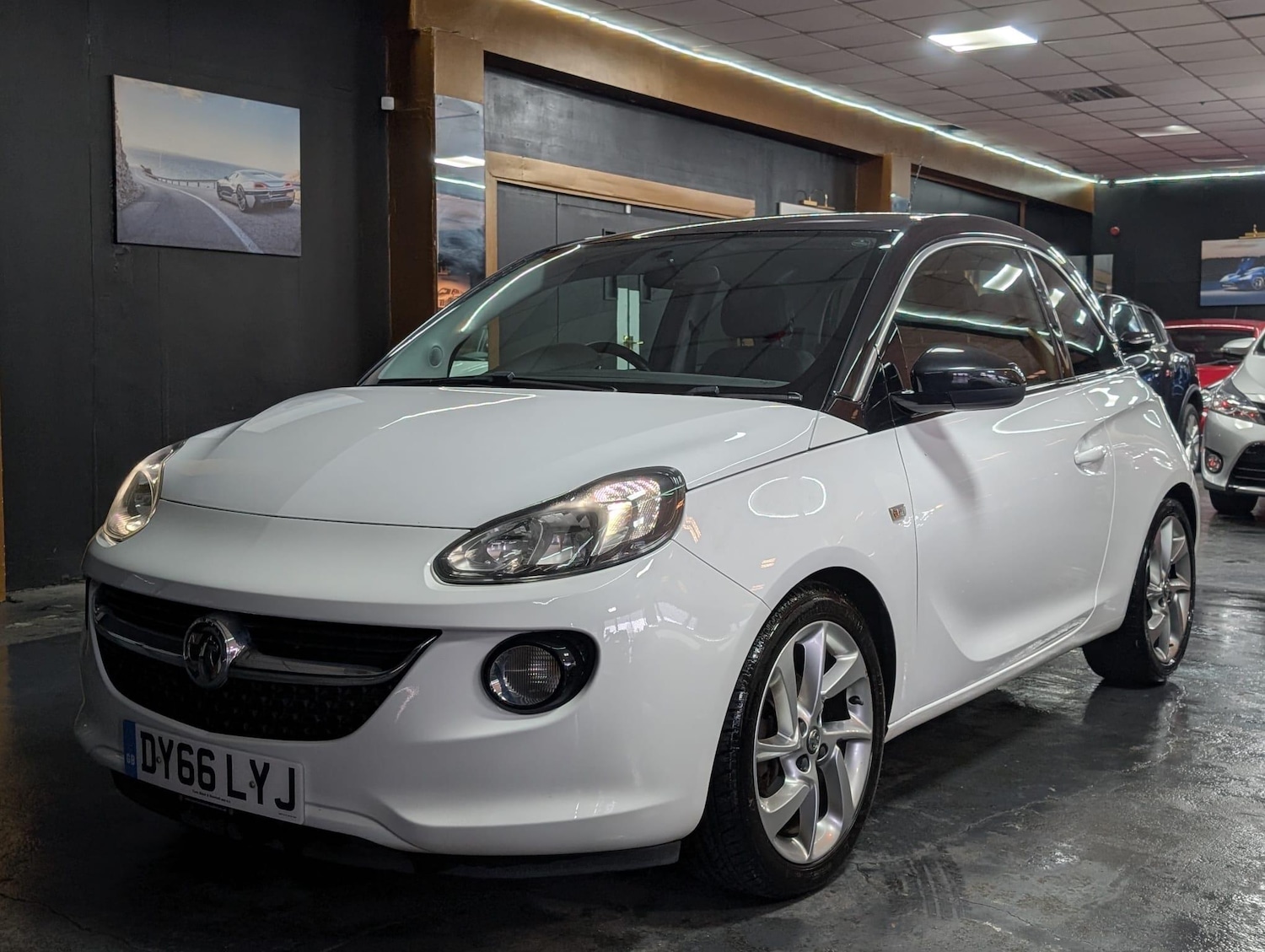 Used Vauxhall ADAM for sale - 77497122: Photo 3