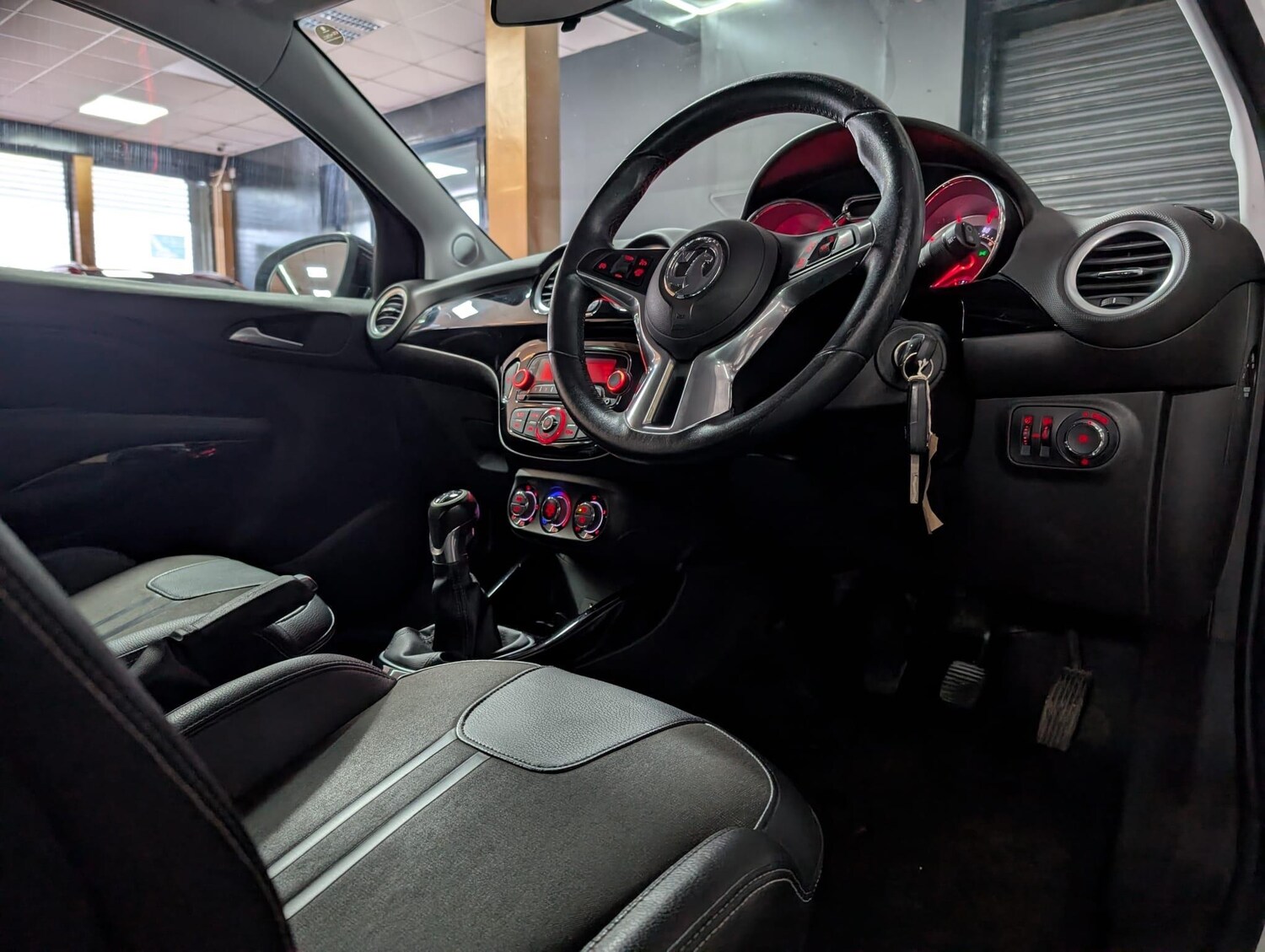 Used Vauxhall ADAM for sale - 77497122: Photo 8