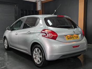 Used Peugeot 208 2014 for sale - 75577258: Photo