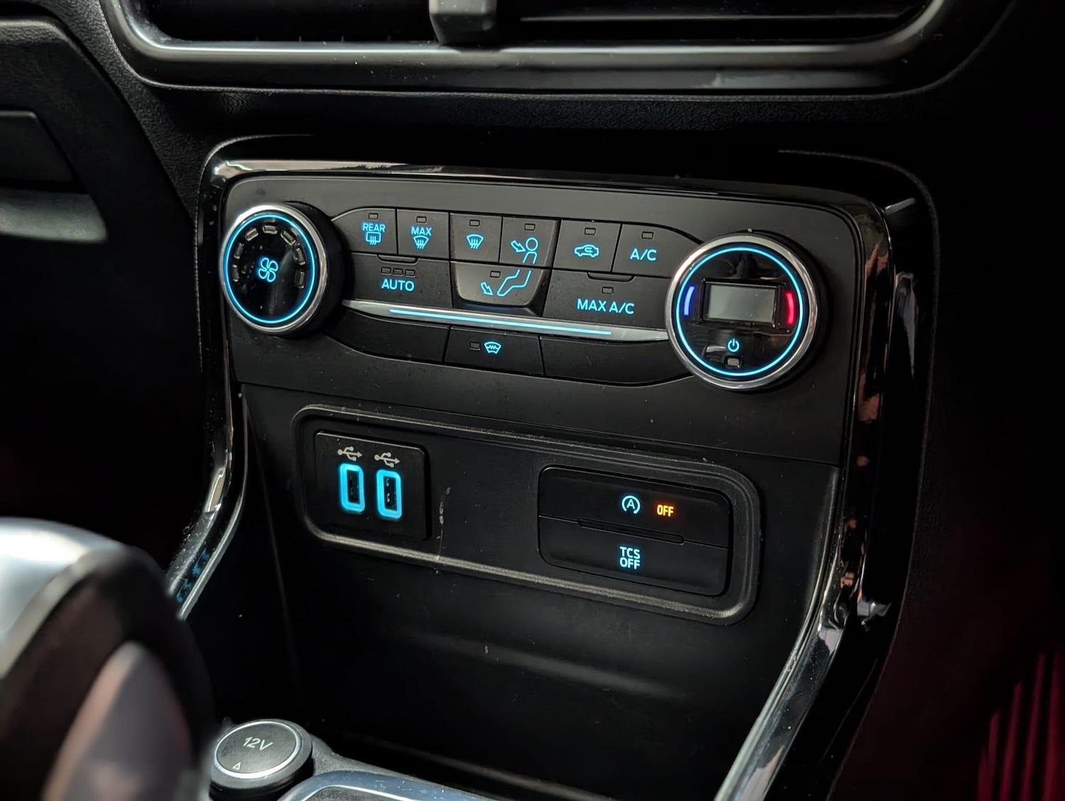 Used Ford Ecosport 2018 for sale - 76138288: Photo 18