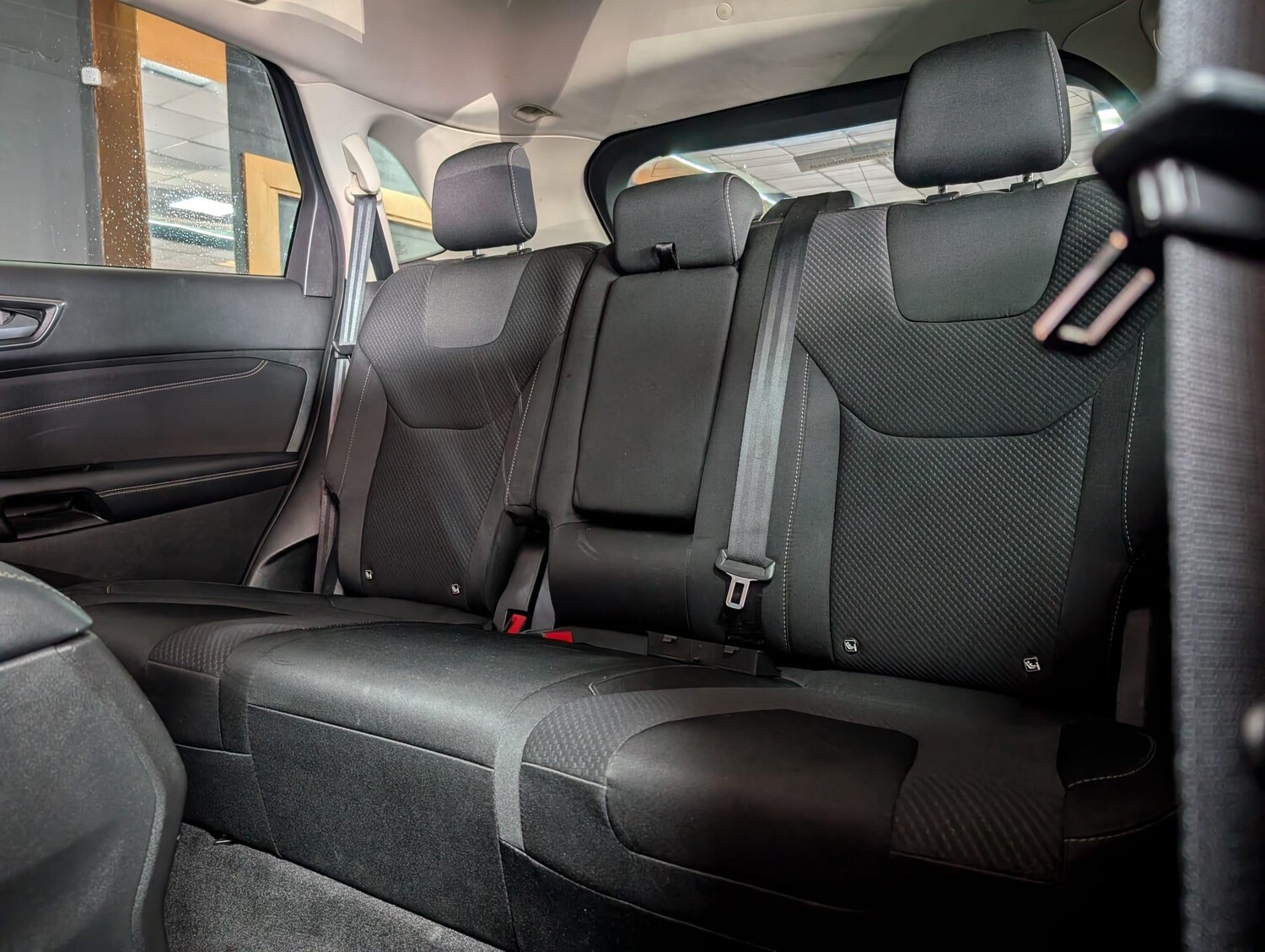 Used Ford Edge 2017 for sale - 77839881: Photo 11