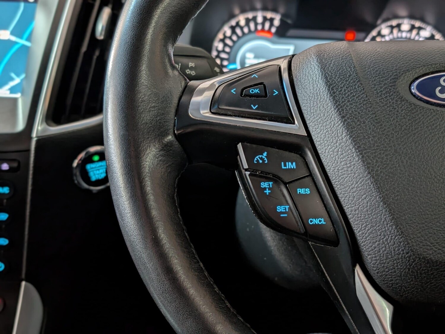 Used Ford Edge 2017 for sale - 77839881: Photo 19