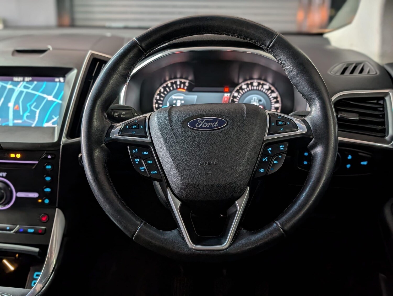 Used Ford Edge 2017 for sale - 77839881: Photo 31