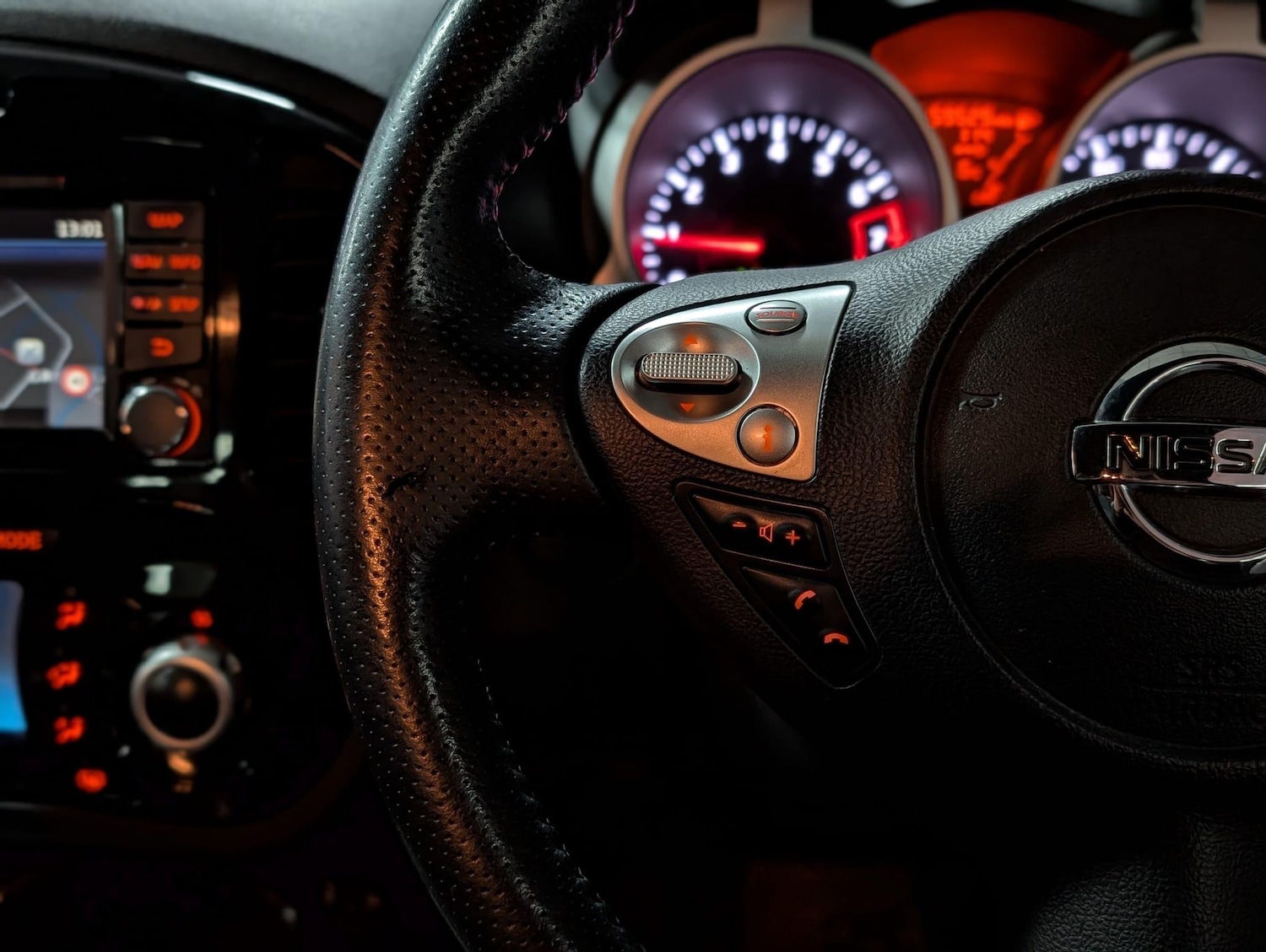 Used Nissan Juke 2014 for sale - 77344379: Photo 15