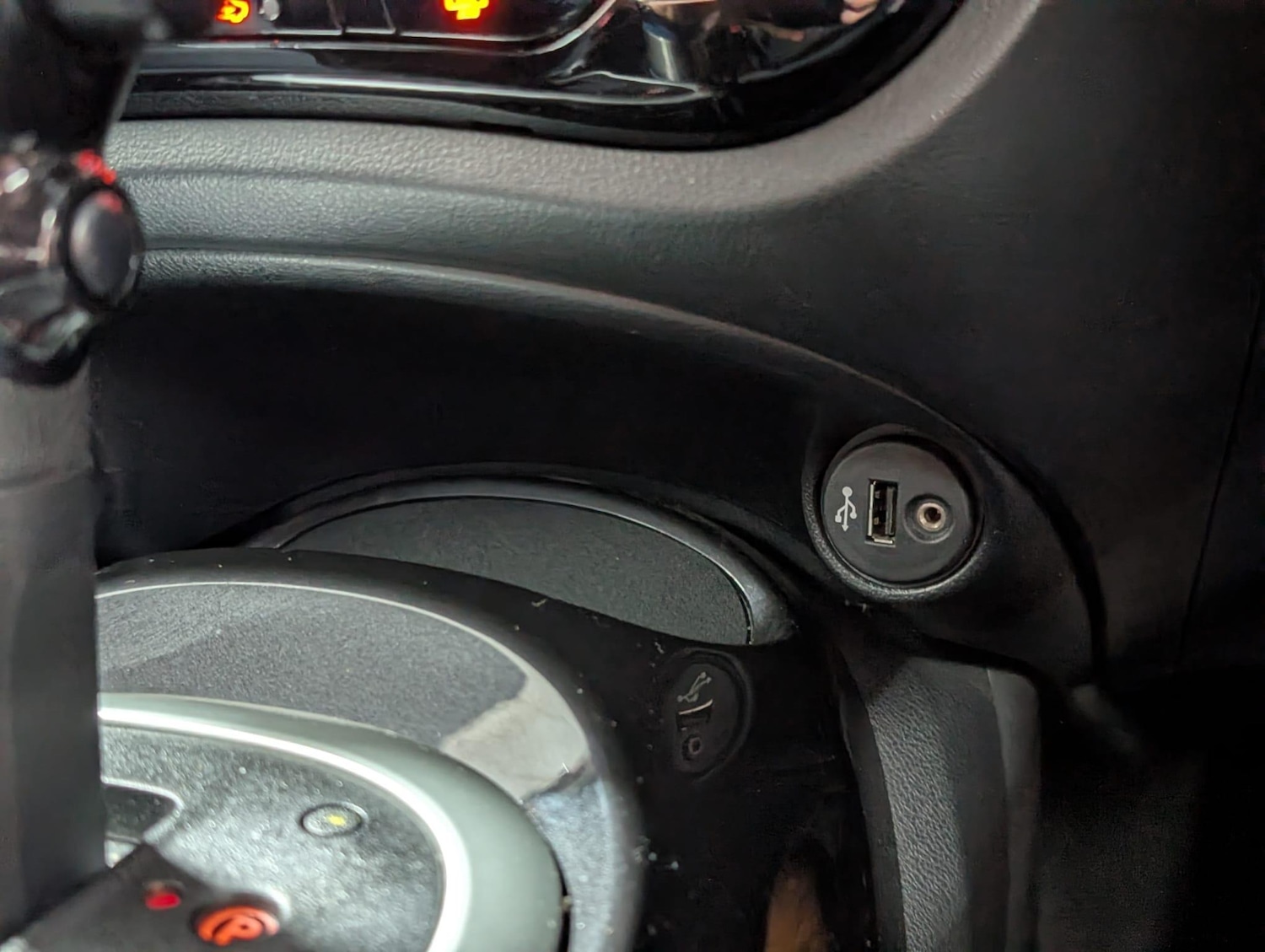 Used Nissan Juke 2014 for sale - 77344379: Photo 27