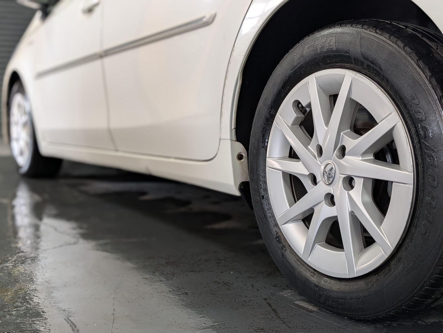 Used Toyota Prius+ 2012 for sale - 75670836: Photo 27