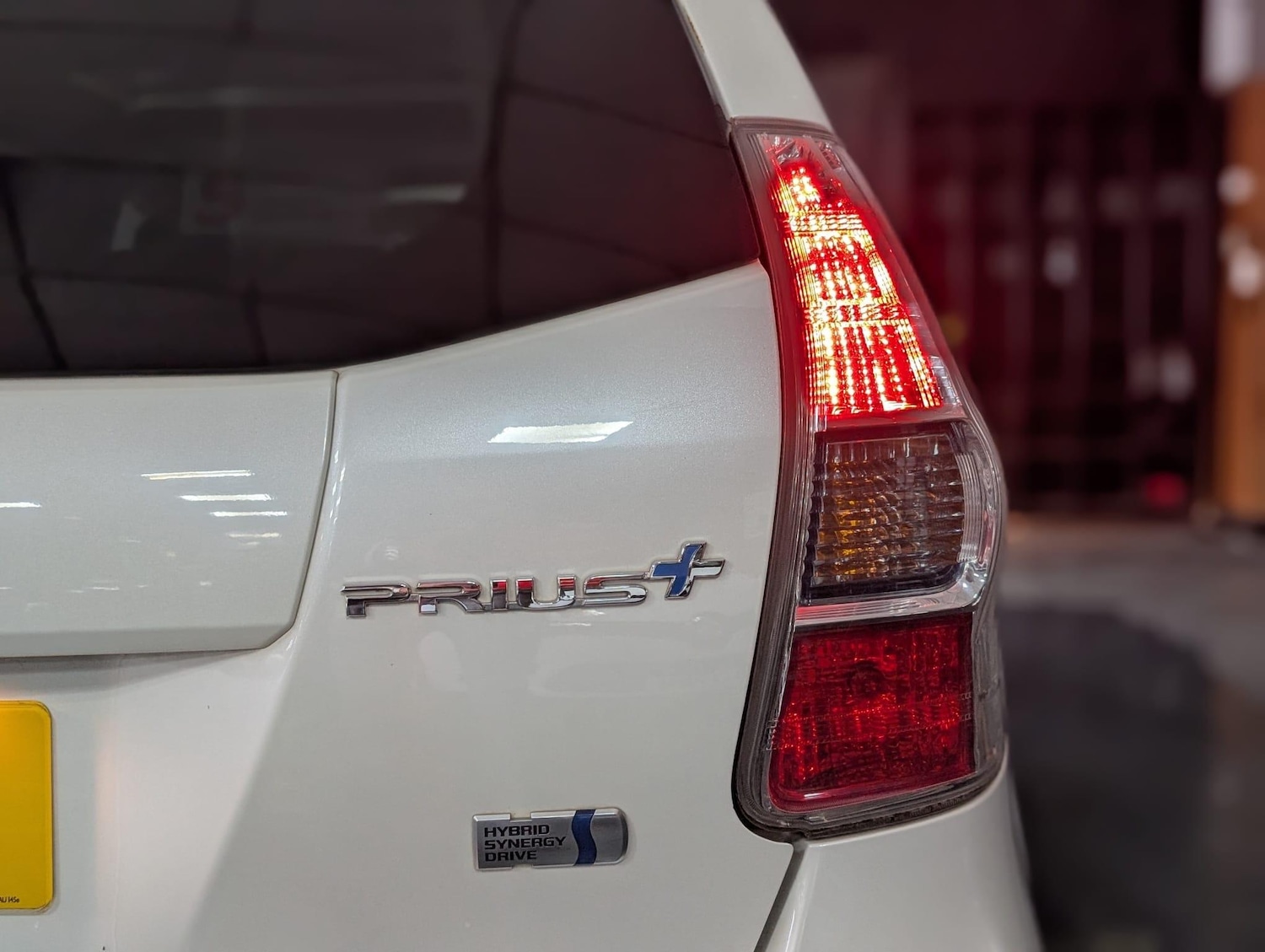 Used Toyota Prius+ 2012 for sale - 75670836: Photo 4