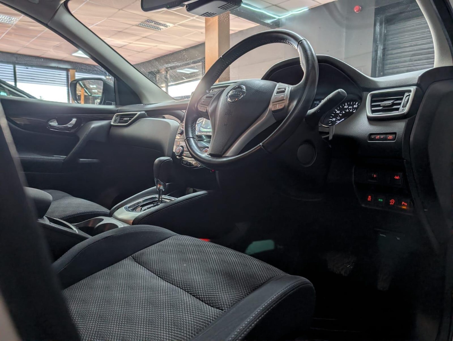 Used Nissan Qashqai for sale - 77753824: Photo 11