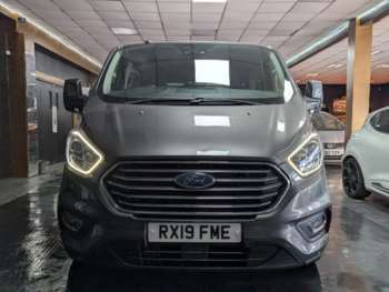 Used Ford Tourneo Custom 2019 for sale - 75070872: Photo