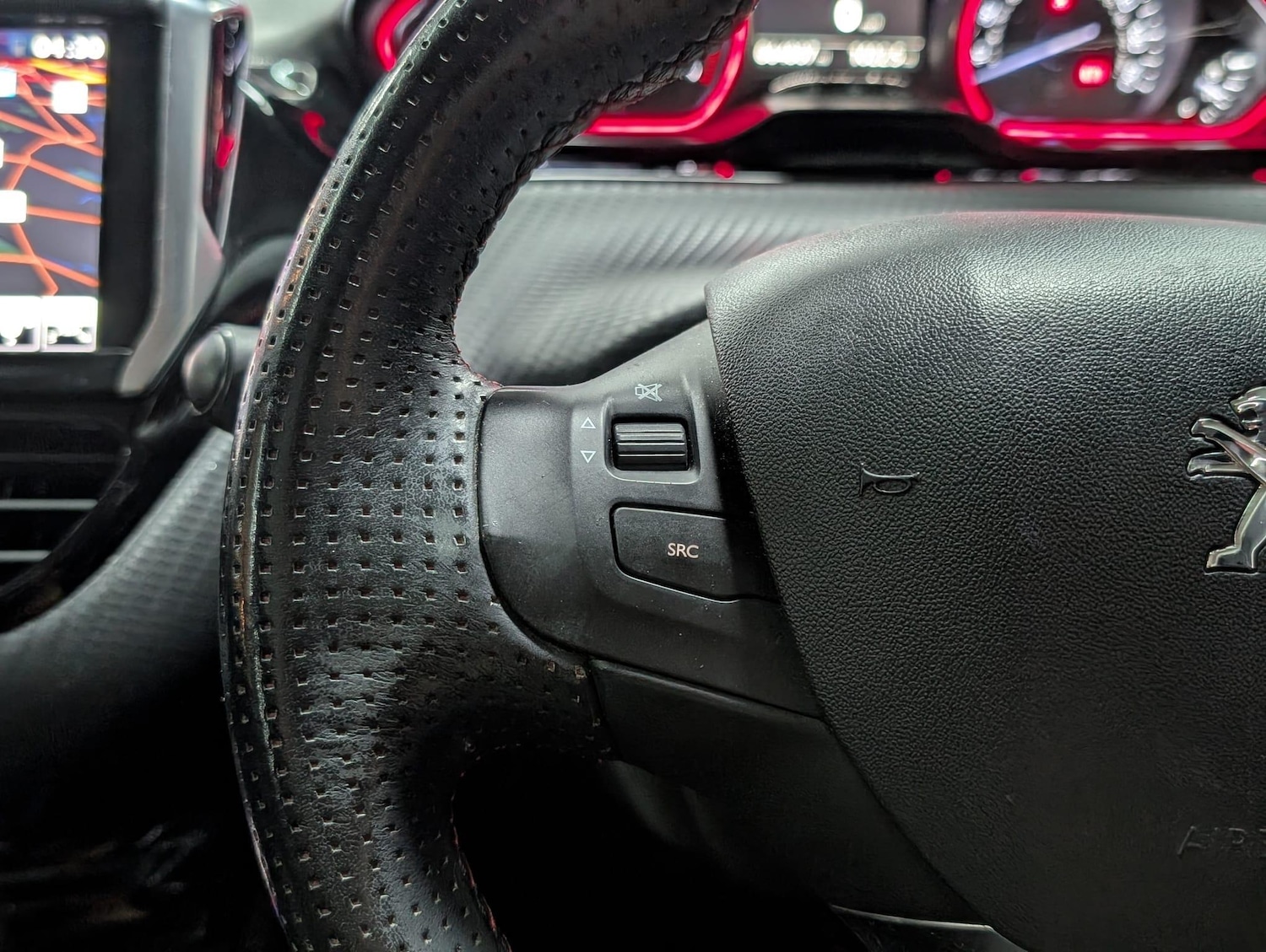 Used Peugeot 2008 2016 for sale - 76408715: Photo 18