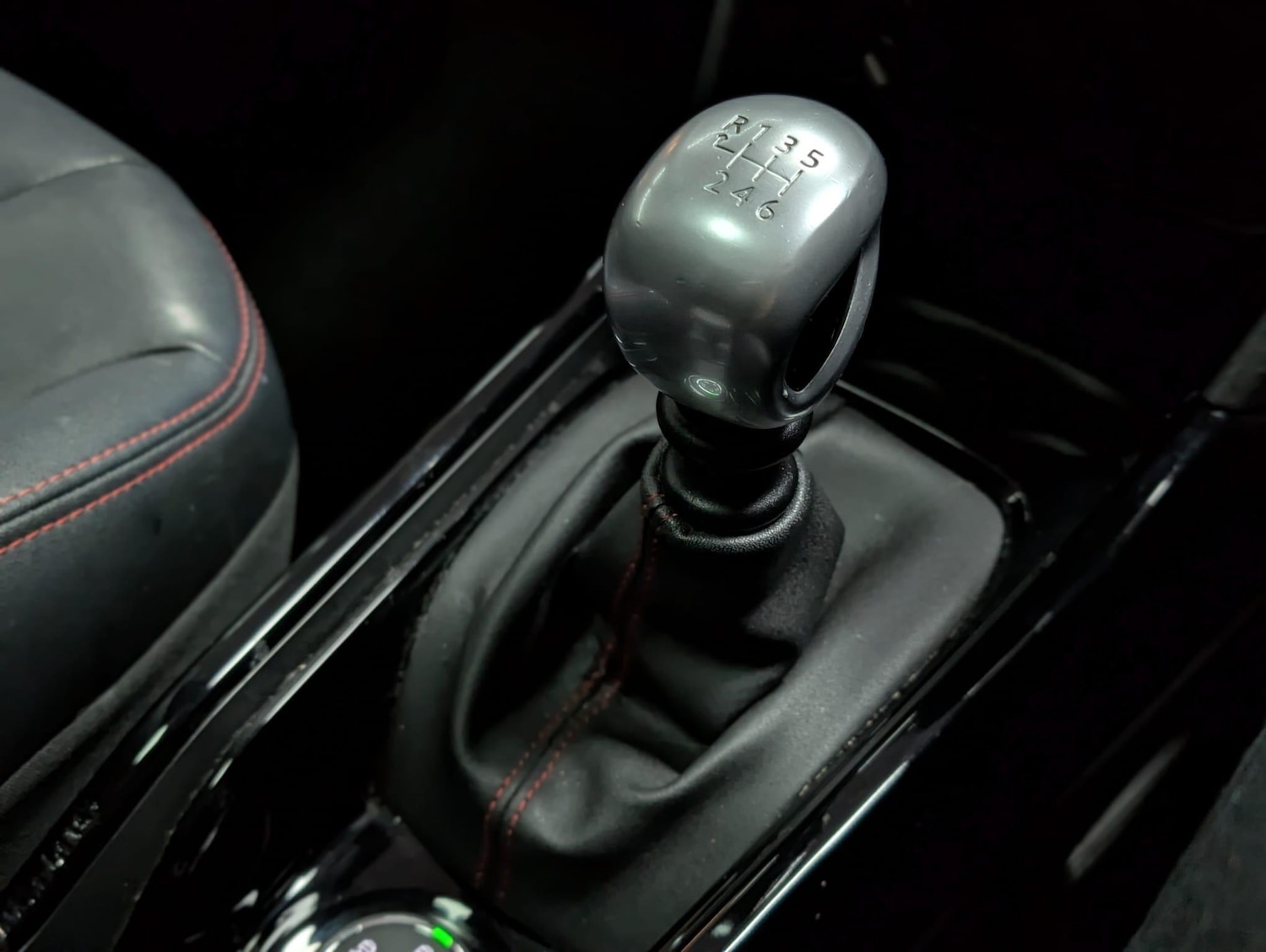 Used Peugeot 2008 2016 for sale - 76408715: Photo 6