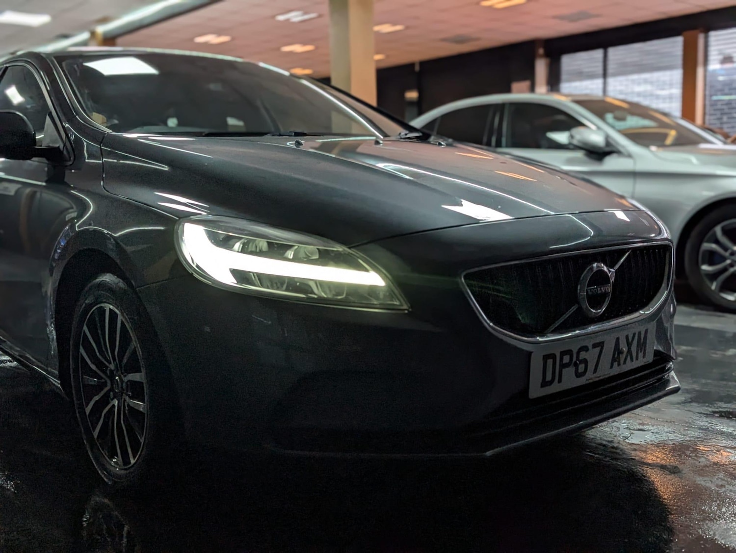 Used Volvo V40 2018 for sale - 77612057: Photo 16