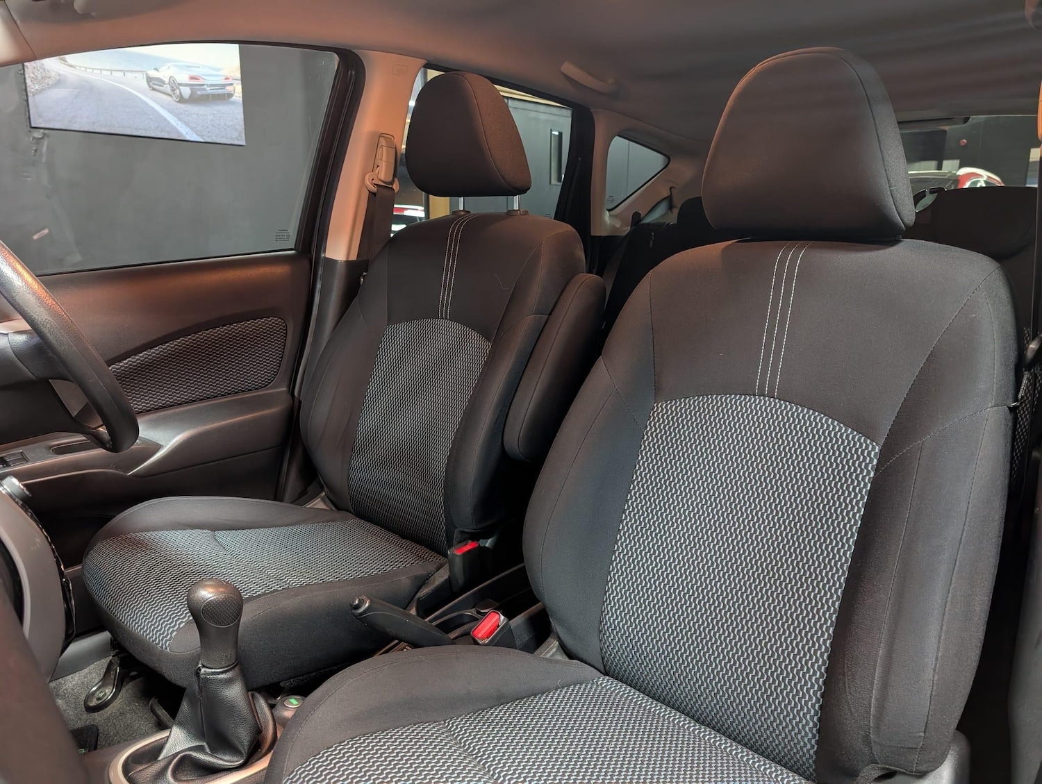 Used Nissan Note 2014 for sale - 76728037: Photo 32