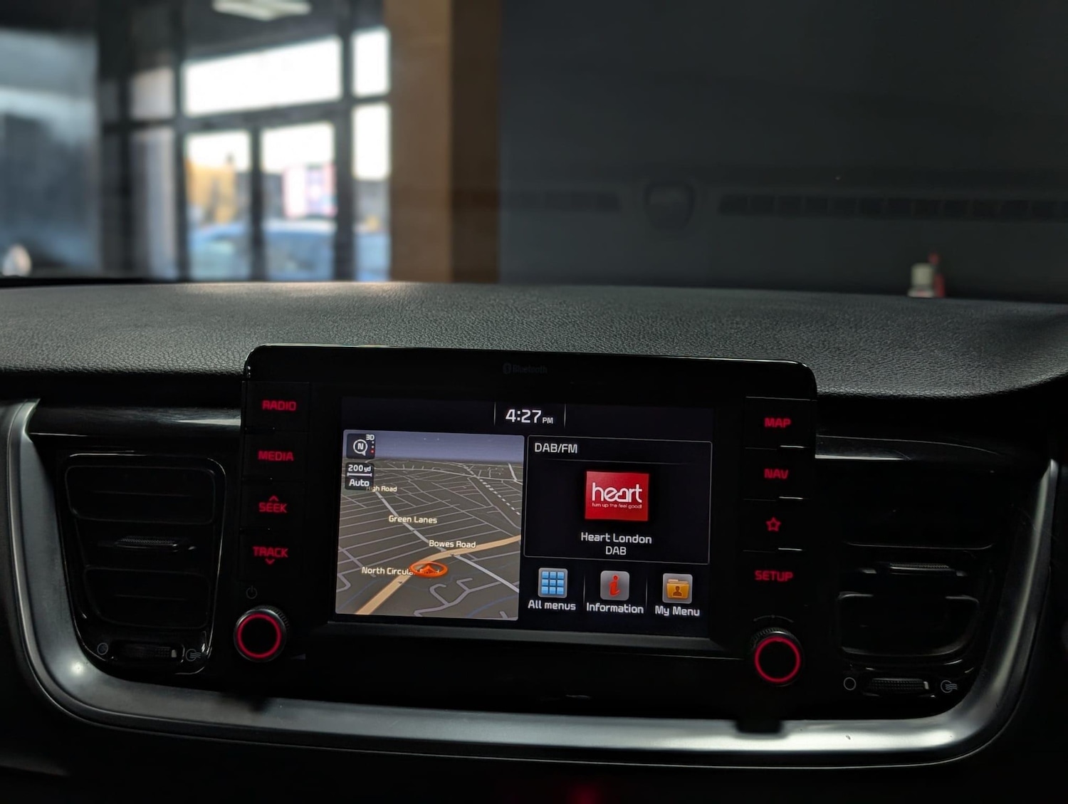 Used Kia Stonic 2018 for sale - 76657825: Photo 23