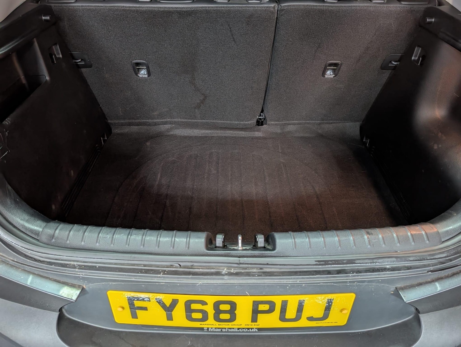 Used Kia Stonic 2018 for sale - 76657825: Photo 25