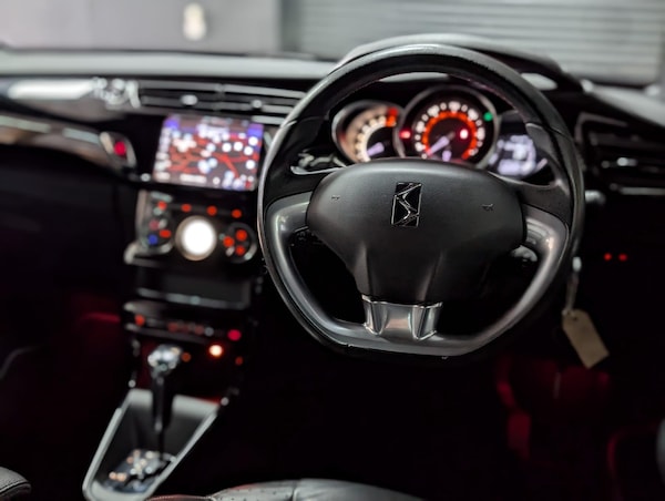 Used DS Automobiles DS 3 2015 for sale - 75647096: Photo 26