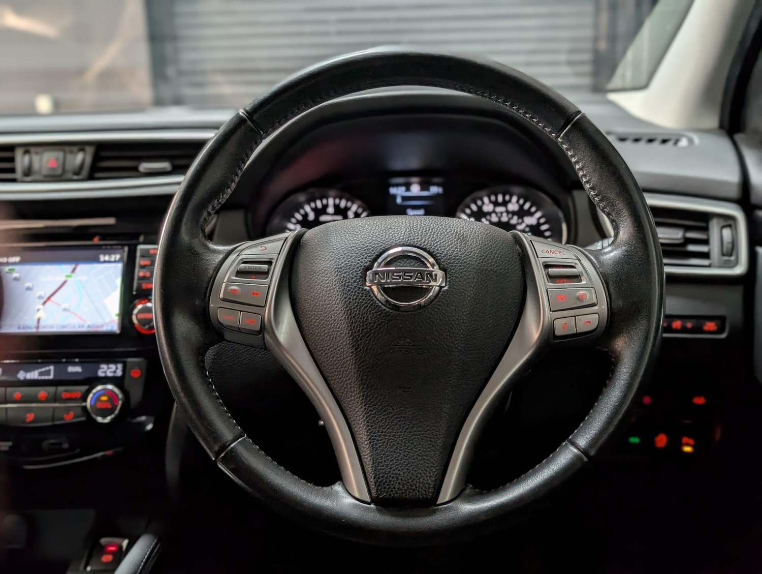 Used Nissan Qashqai 2015 for sale - 77255034: Photo 28