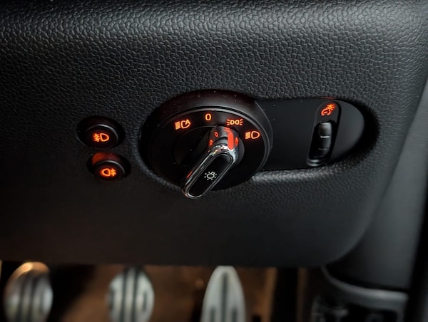 Used MINI Hatch 2015 for sale - 75563129: Photo 24