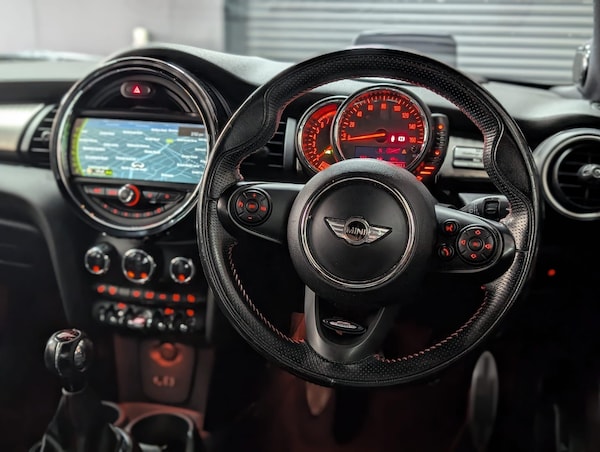Used MINI Hatch 2015 for sale - 75563129: Photo 33