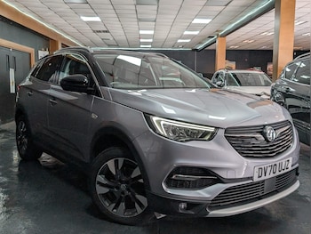 2020 (70) - 1.2 Turbo SRi Nav SUV 5dr Petrol Auto Euro 6 (s/s) (130 ps)
