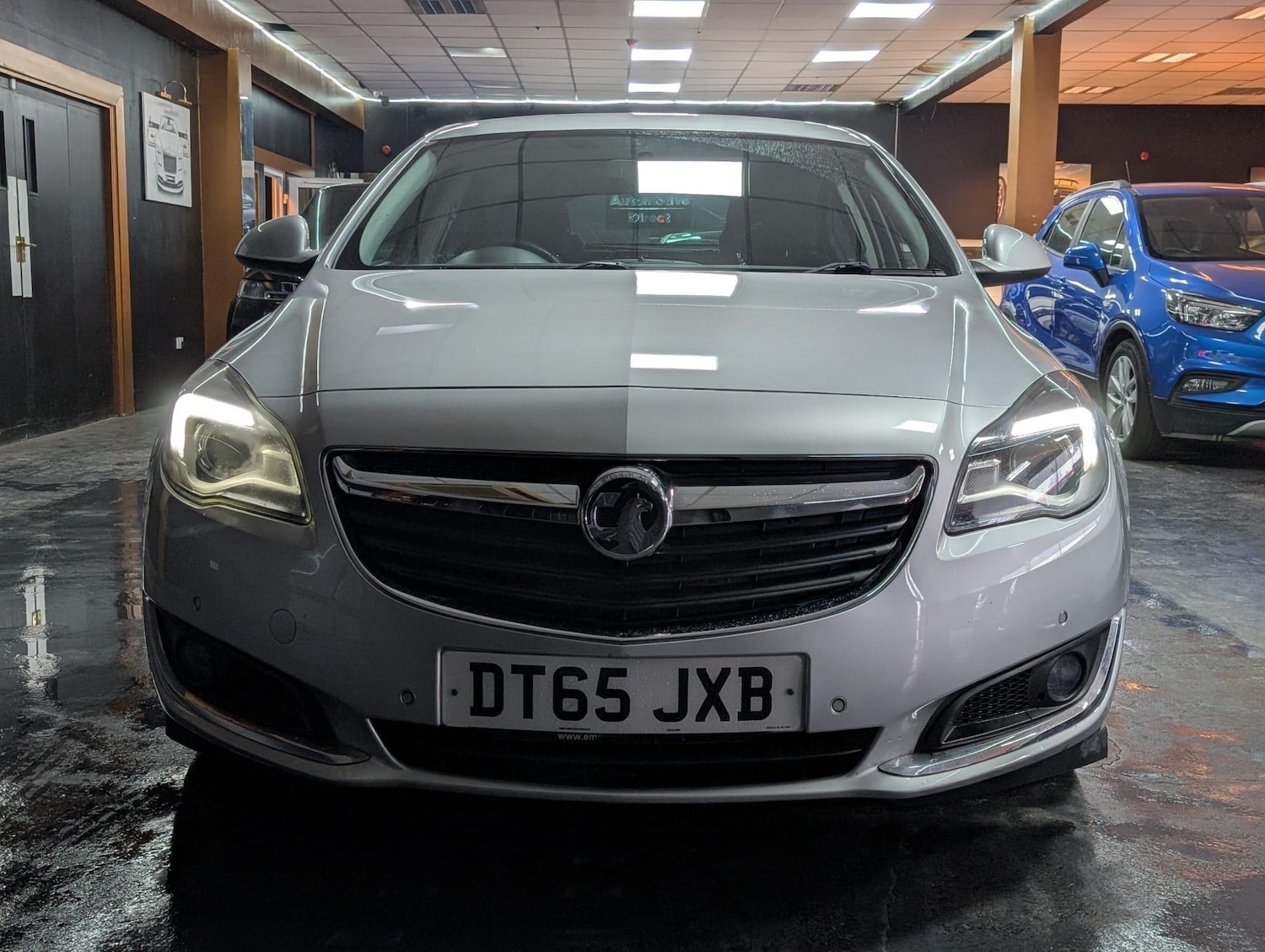 Used Vauxhall Insignia 2016 for sale - 78034681: Photo 2
