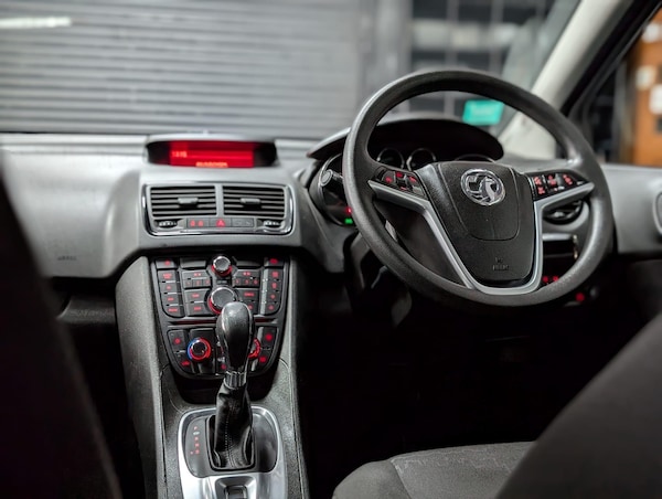 Used Vauxhall Meriva 2014 for sale - 76137451: Photo 14