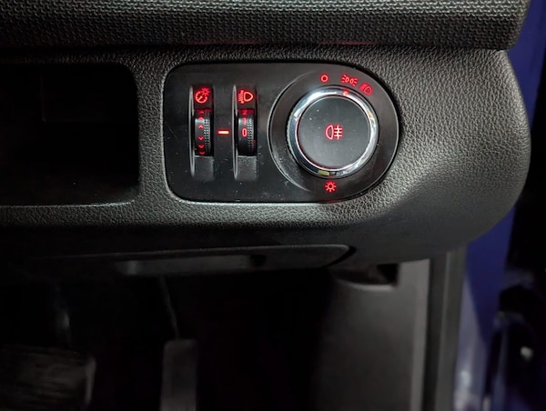 Used Vauxhall Meriva 2014 for sale - 76137451: Photo 27