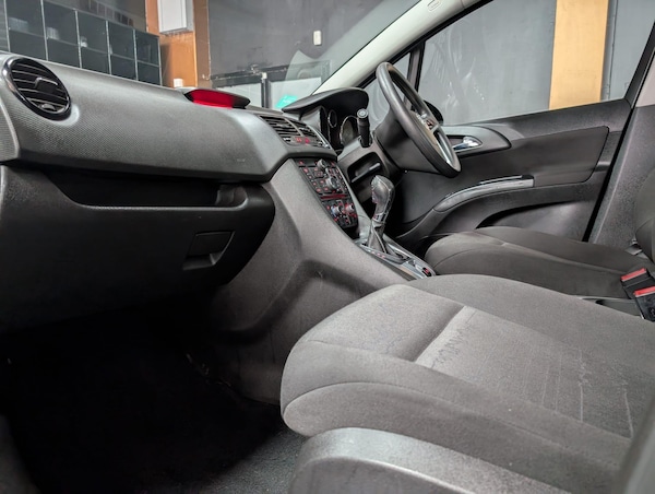Used Vauxhall Meriva 2014 for sale - 76137451: Photo 31