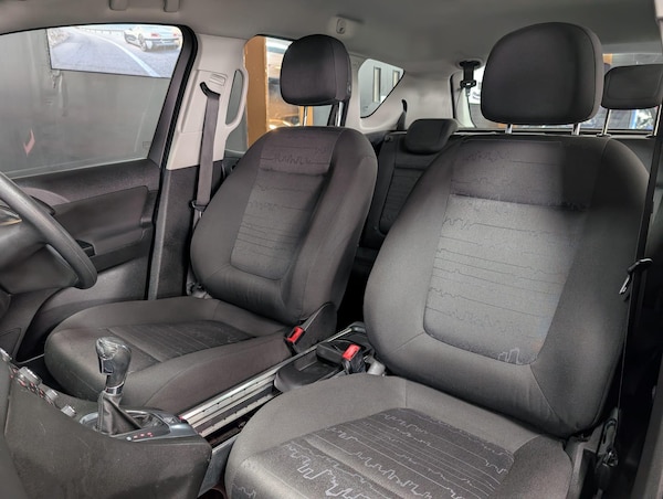 Used Vauxhall Meriva 2014 for sale - 76137451: Photo 32