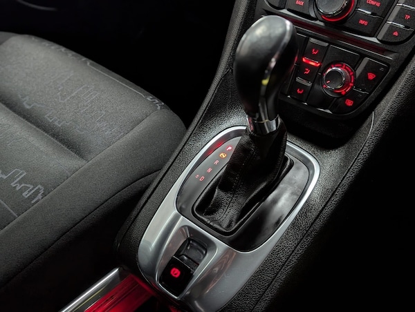 Used Vauxhall Meriva 2014 for sale - 76137451: Photo 7