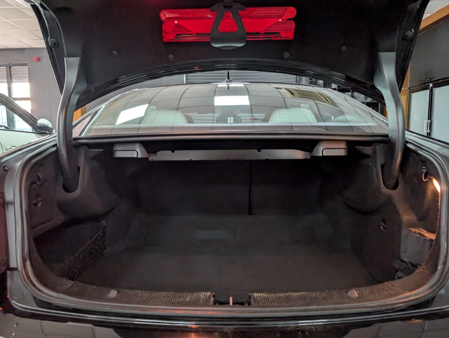 Used Mercedes-Benz E Class 2015 for sale - 76136945: Photo 20