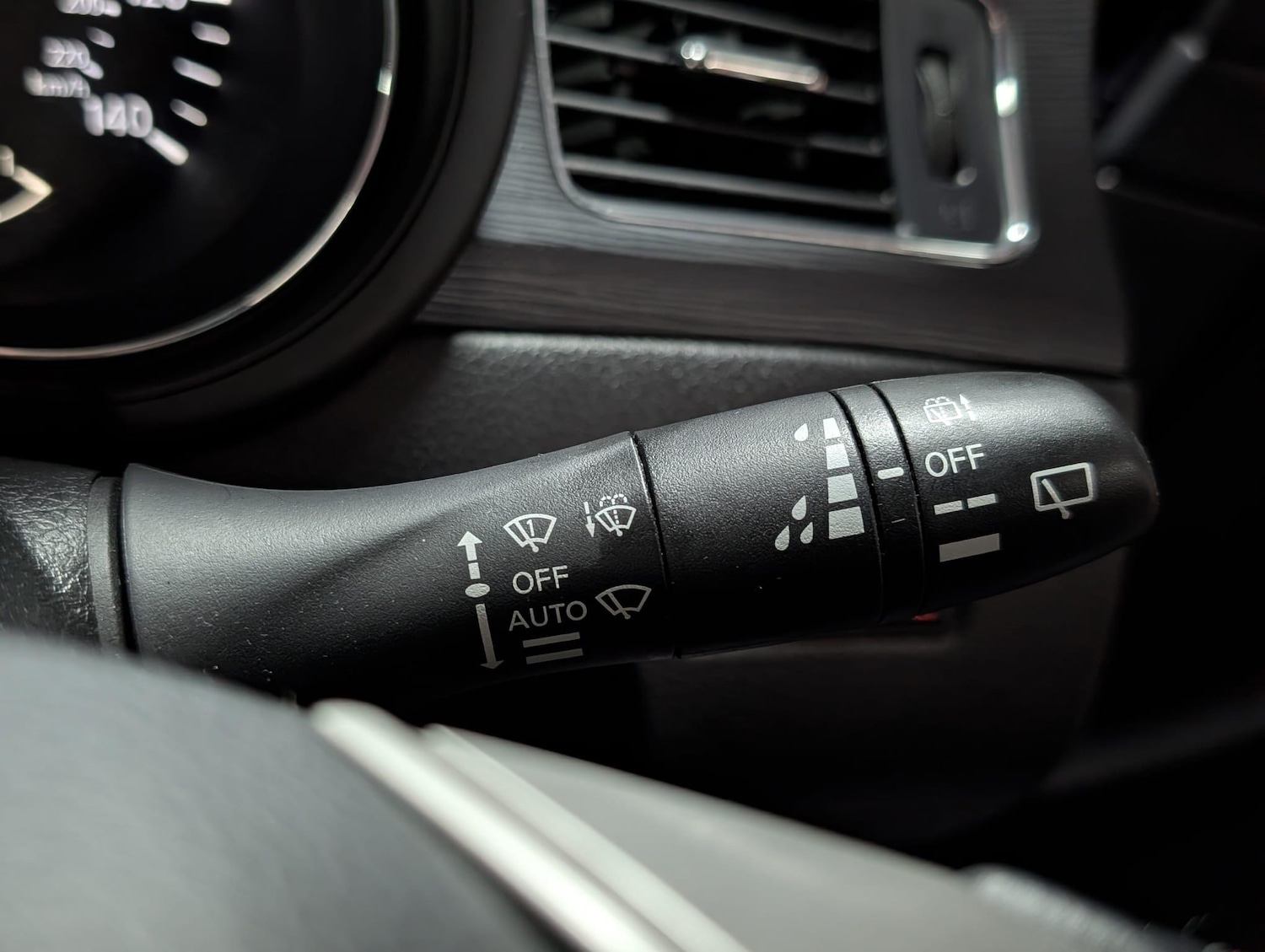 Used Nissan Pulsar 2016 for sale - 77255030: Photo 23