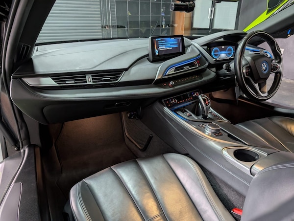 Used BMW i8 2018 for sale - 76201148: Photo 13