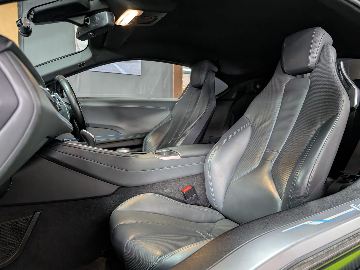 Used BMW i8 2018 for sale - 76201148: Photo 37