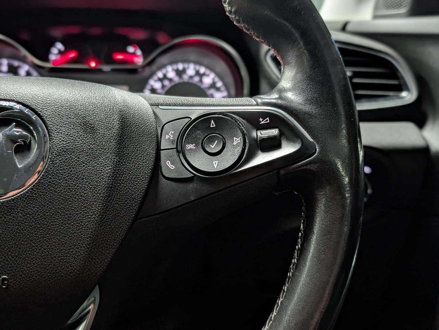 Used Vauxhall Grandland X 2018 for sale - 76898423: Photo 16