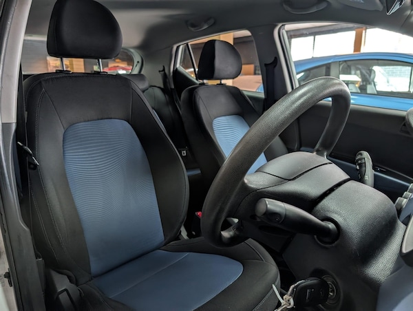 Used Hyundai i10 2016 for sale - 76283445: Photo 14