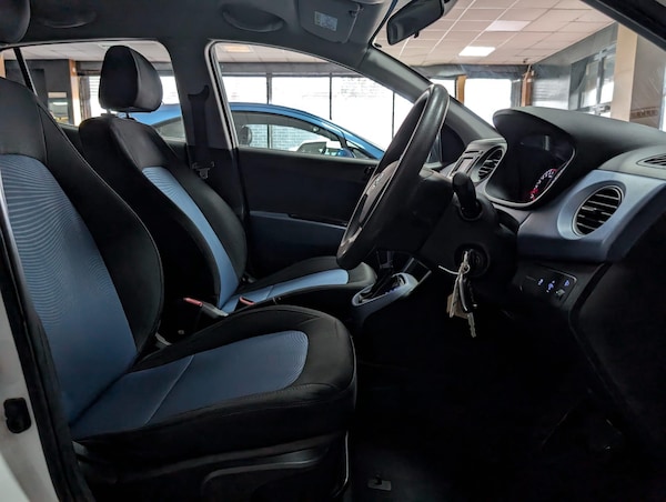 Used Hyundai i10 2016 for sale - 76283445: Photo 15