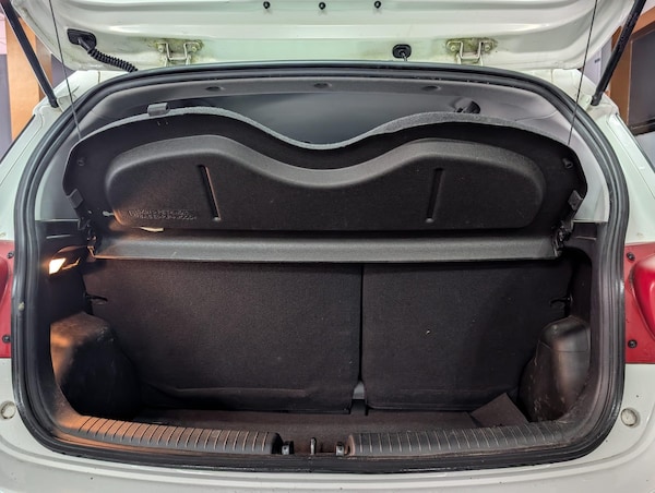 Used Hyundai i10 2016 for sale - 76283445: Photo 25