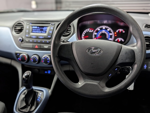 Used Hyundai i10 2016 for sale - 76283445: Photo 26