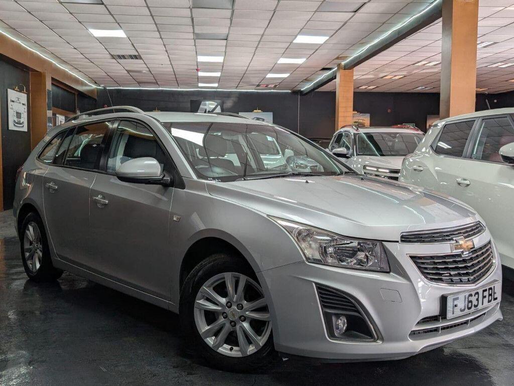 Used Chevrolet Cruze 2013 for sale - 76409552: Photo 1