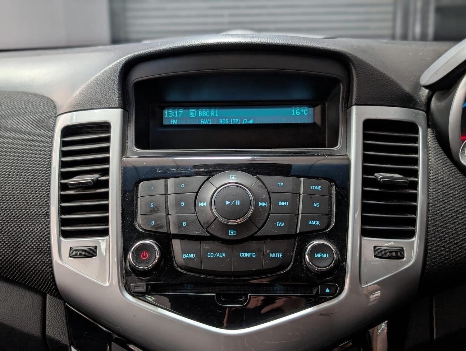 Used Chevrolet Cruze 2013 for sale - 76409552: Photo 18