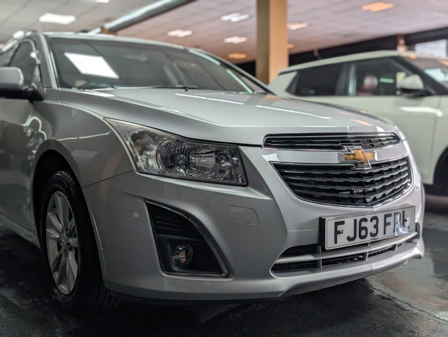 Used Chevrolet Cruze 2013 for sale - 76409552: Photo 2