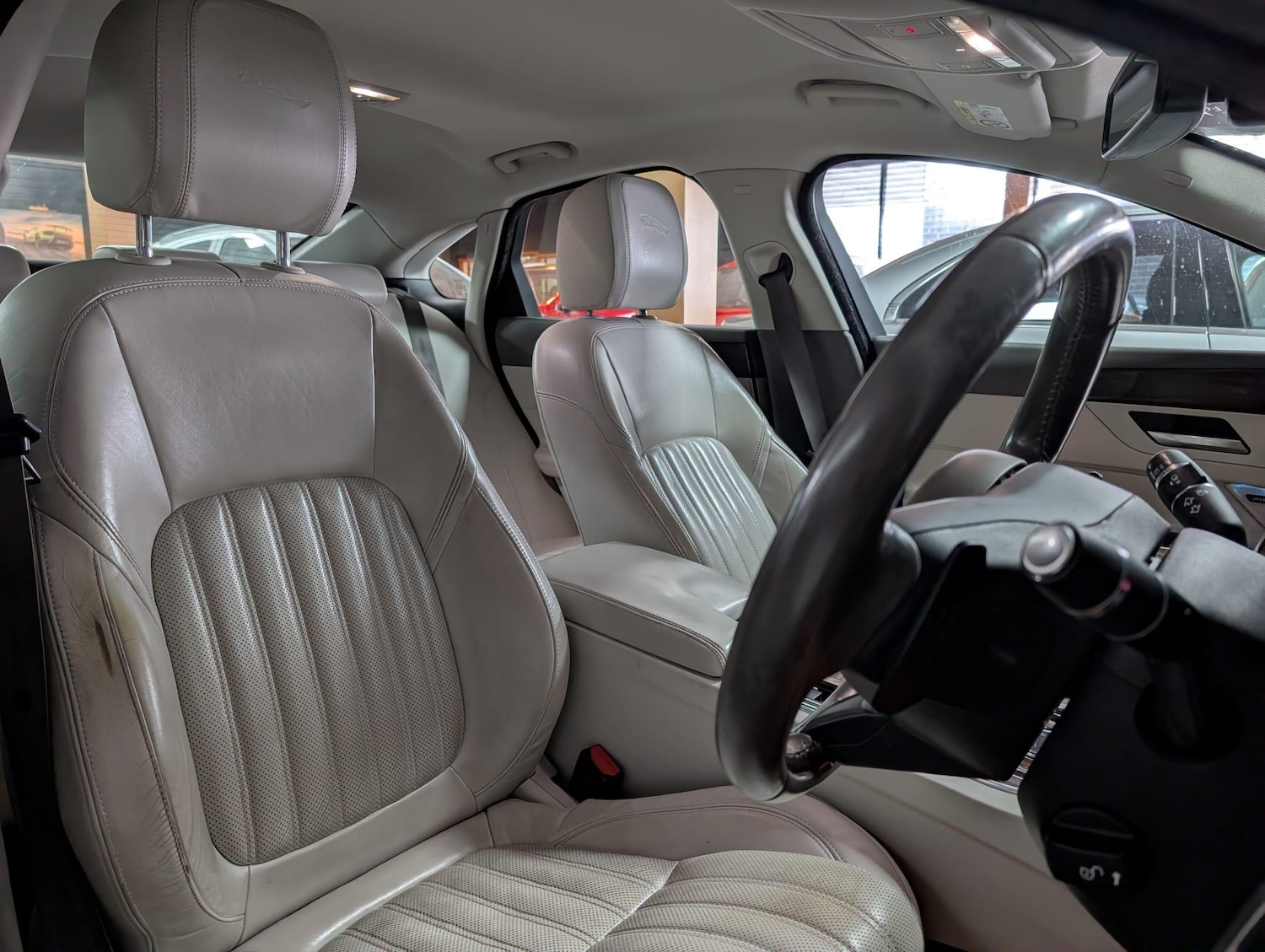 Used Jaguar XF 2015 for sale - 77633547: Photo 14