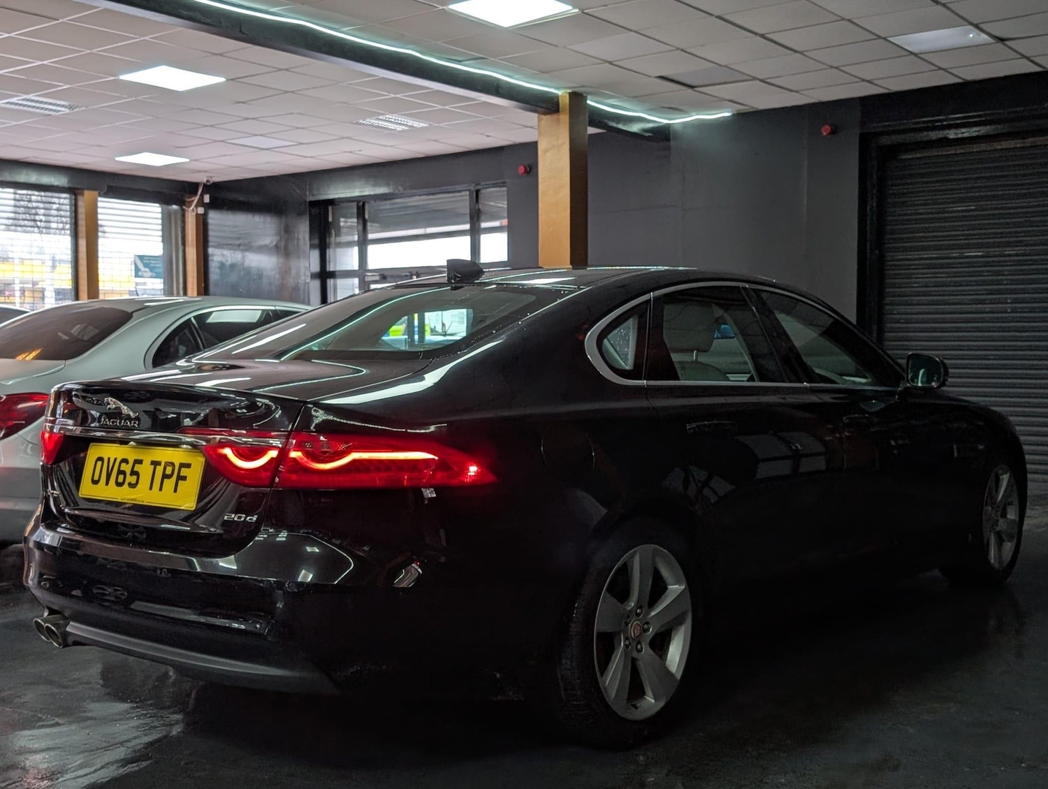 Used Jaguar XF 2015 for sale - 77633547: Photo 8