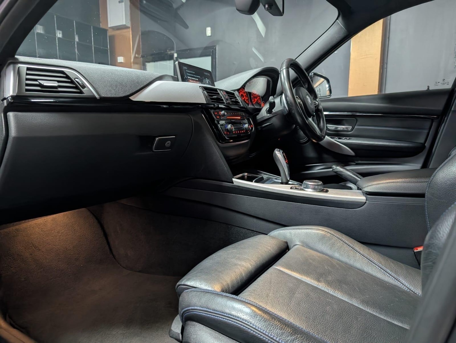 Used BMW 3 Series 2017 for sale - 76926024: Photo 37