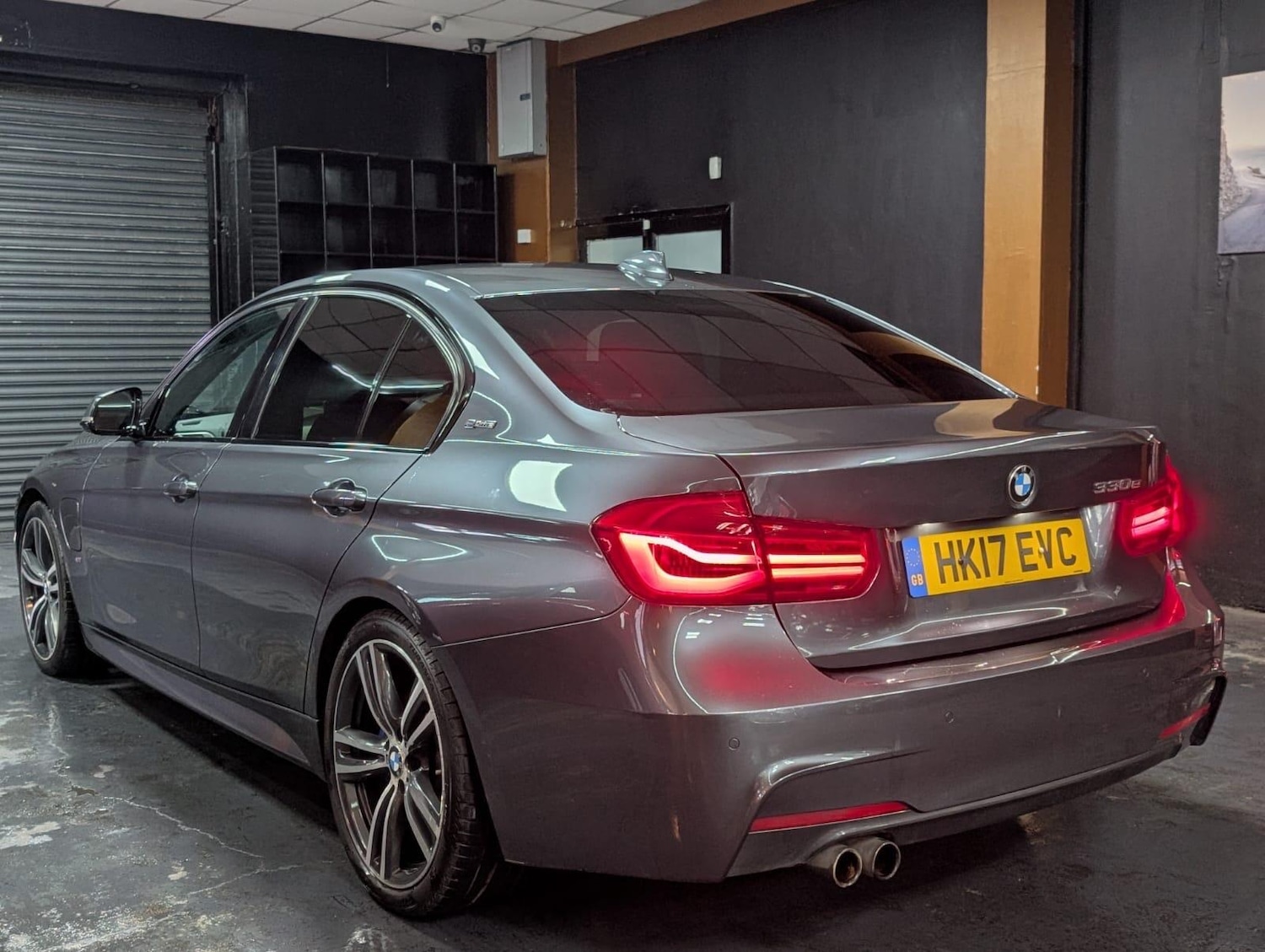 Used BMW 3 Series 2017 for sale - 76926024: Photo 4