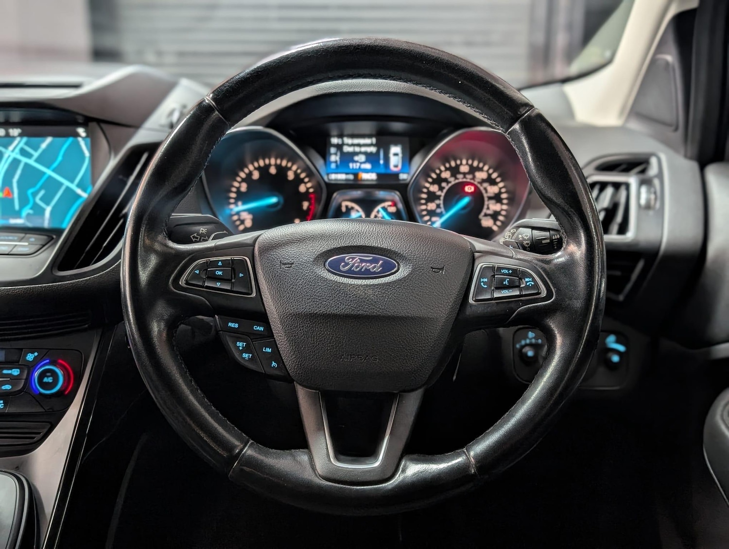 Used Ford Kuga 2018 for sale - 76521769: Photo 32