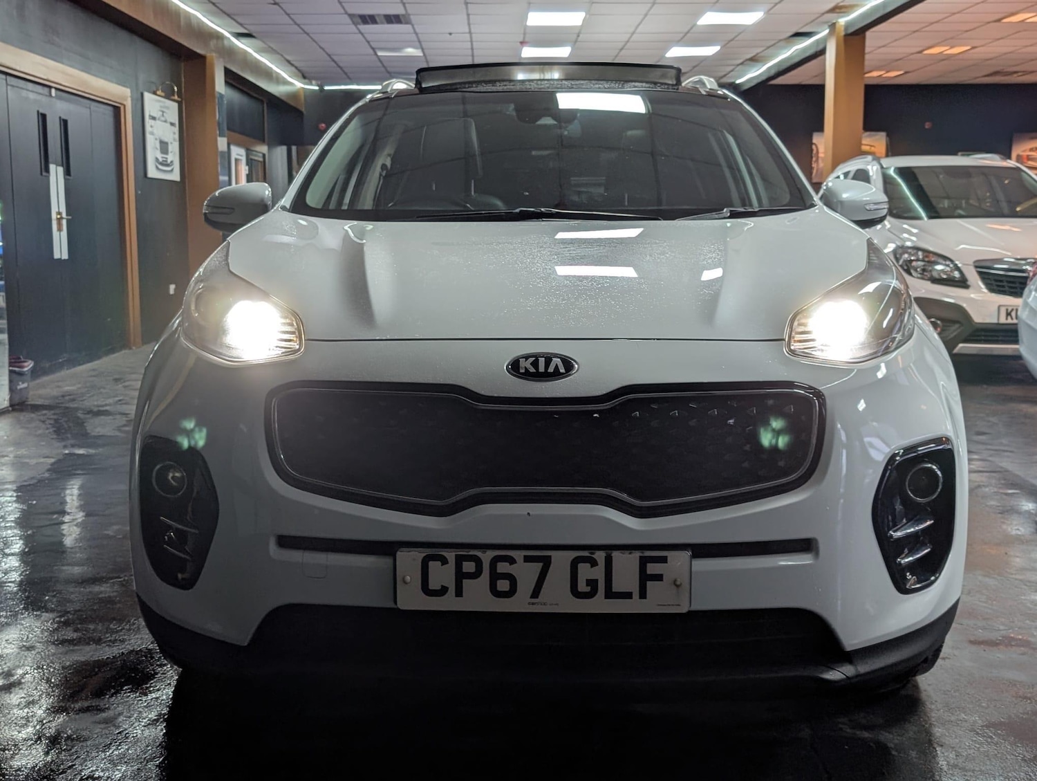 Used Kia Sportage 2018 for sale - 77612421: Photo 2